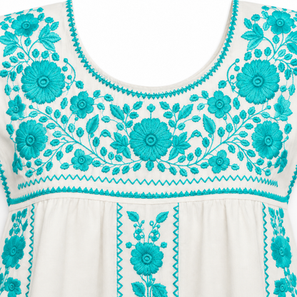 vestido mexicano bordado blanco detalle