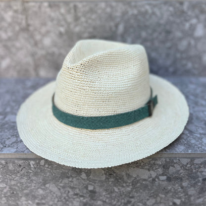 Sombrero Aura